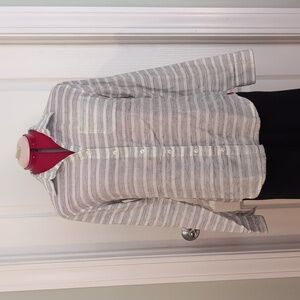 Eastern Mountain Sports Women's Button Down Long Sleeve Top, sz M